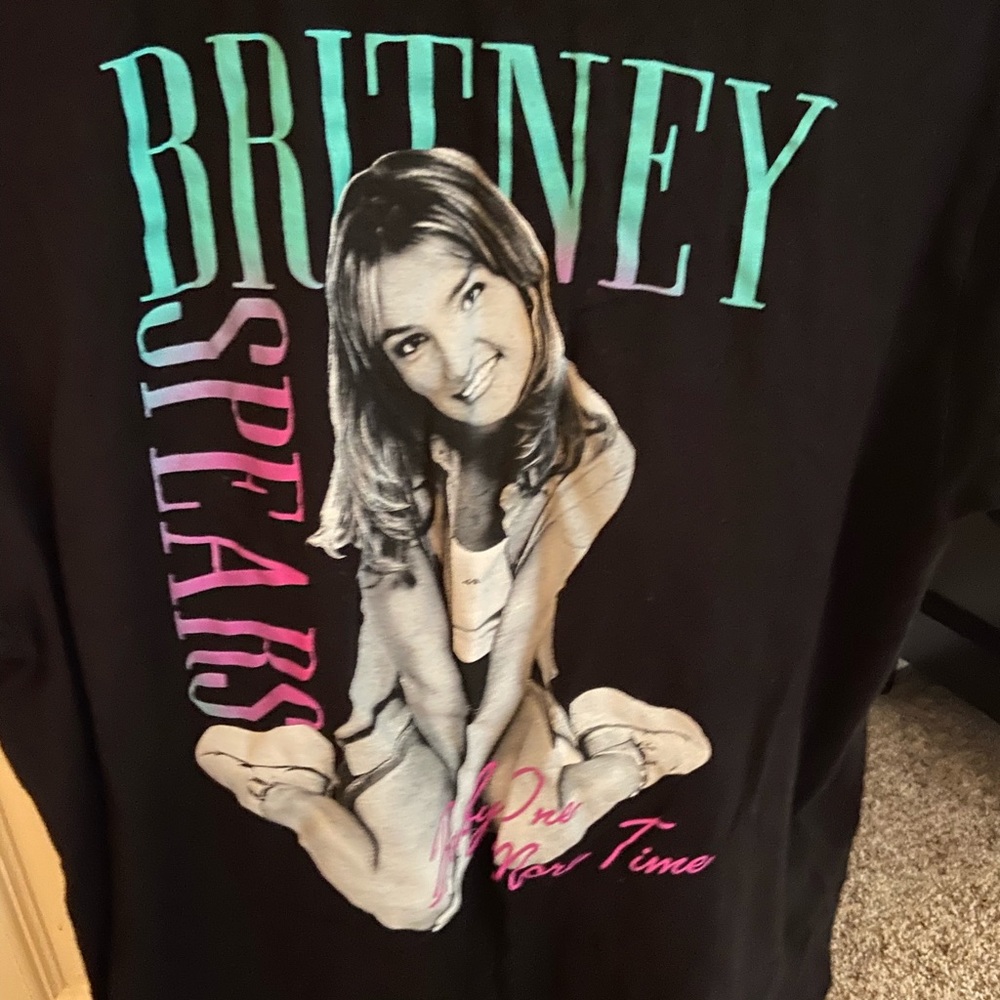 Britney Spears shirt brand new